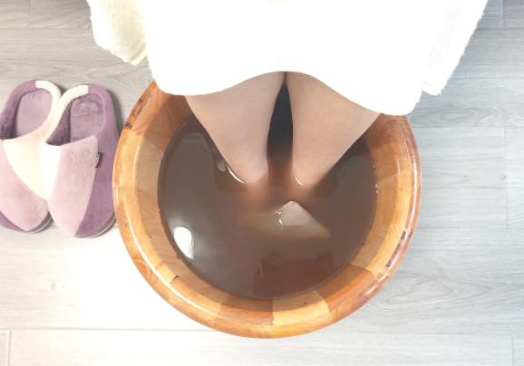 君多健泡脚.jpg