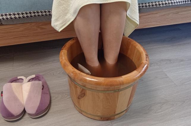 君多健足浴包泡脚.jpg